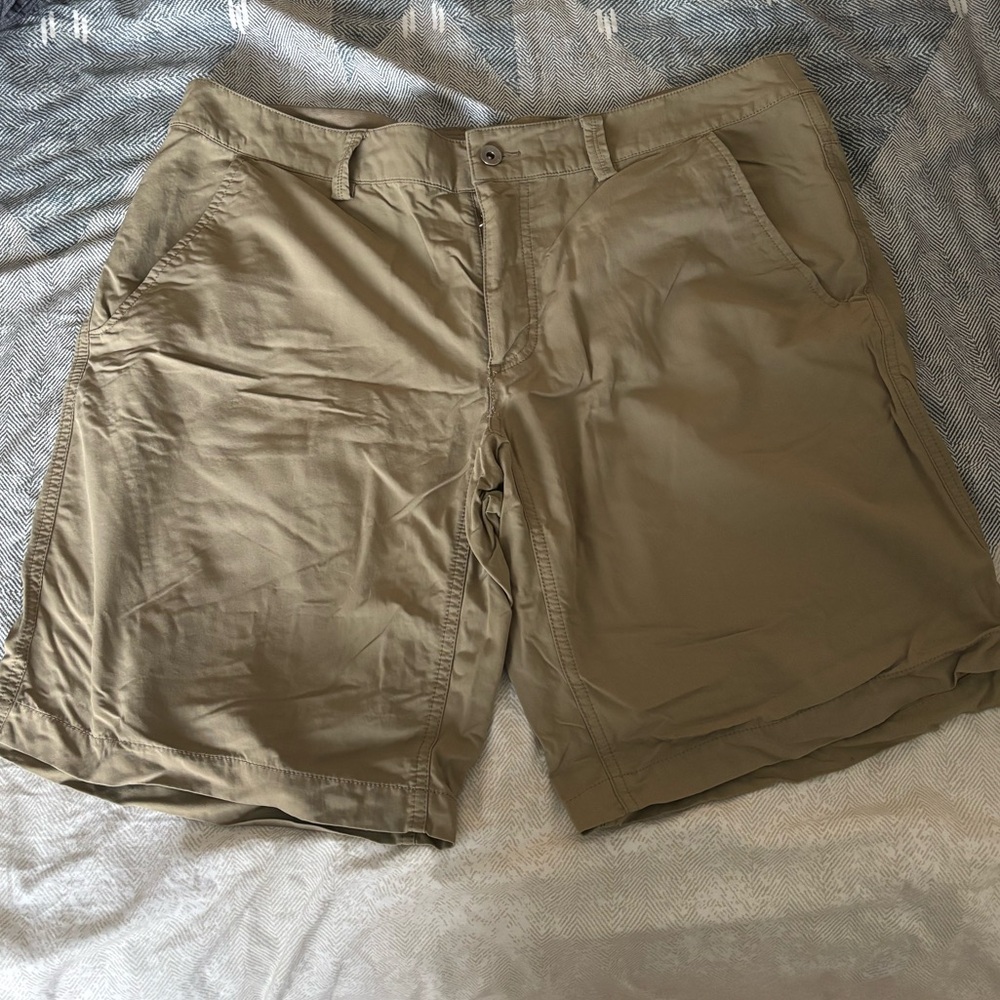 Mens Marmot shorts